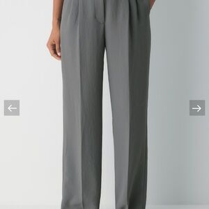 Wilfred The Effortless Pant in Peppercorn Gray.